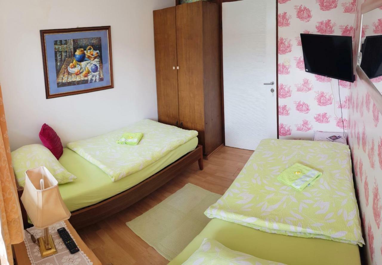סראייבו Hostel Pansion Lion מראה חיצוני תמונה