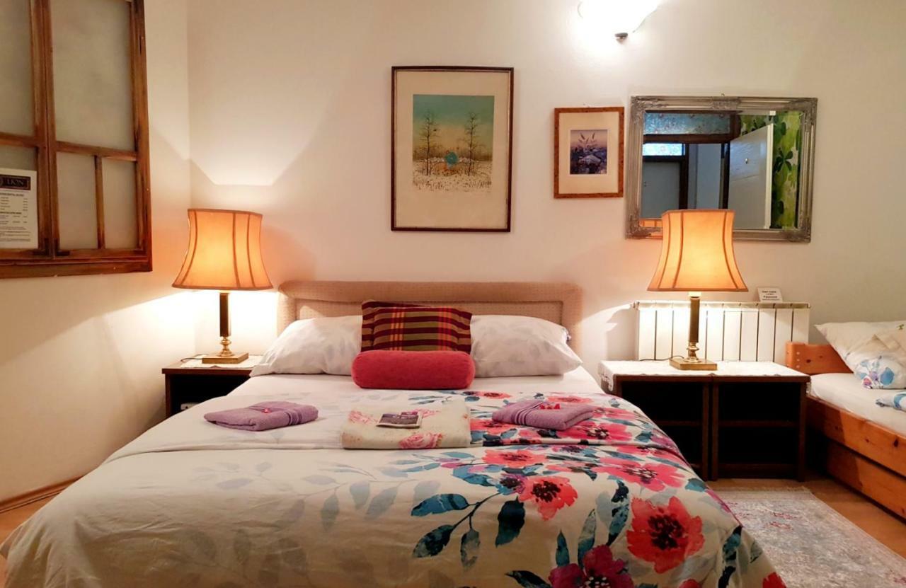 סראייבו Hostel Pansion Lion מראה חיצוני תמונה