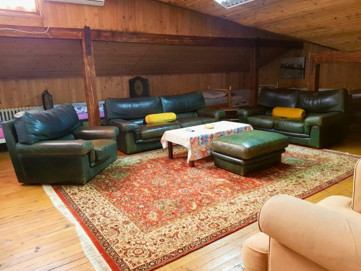 סראייבו Hostel Pansion Lion מראה חיצוני תמונה