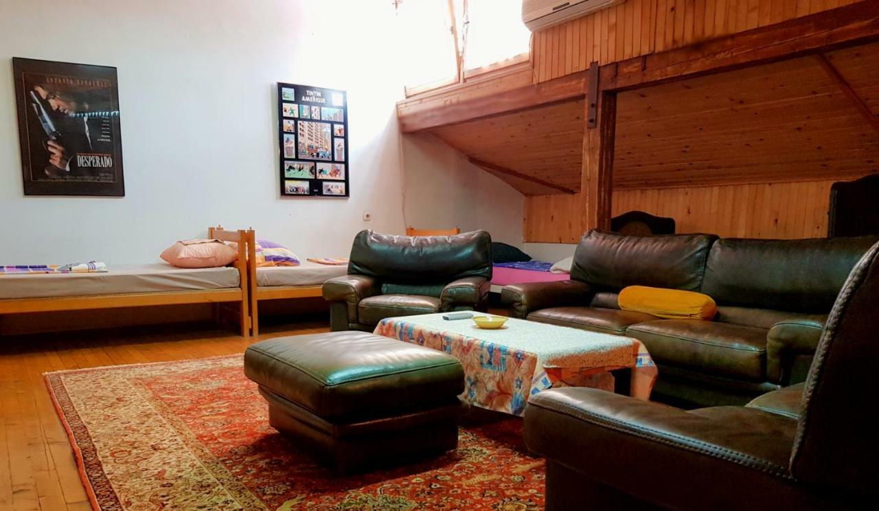 סראייבו Hostel Pansion Lion מראה חיצוני תמונה