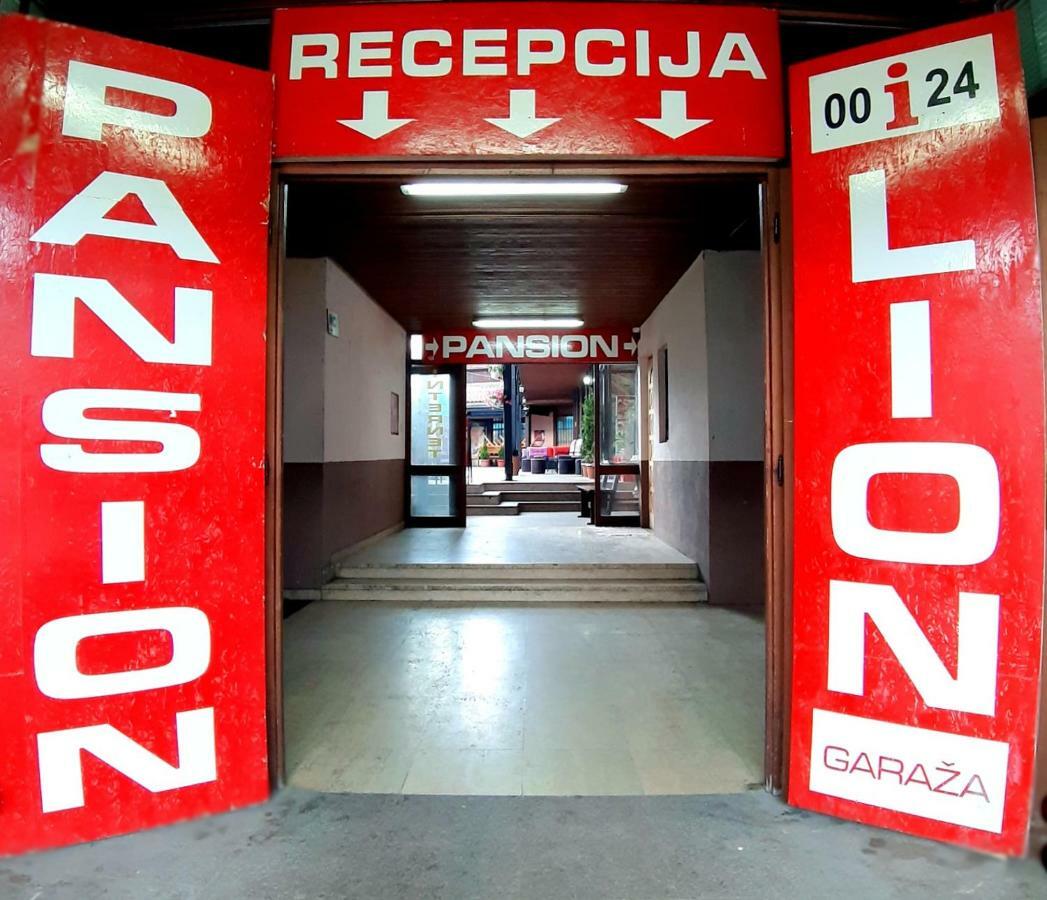 סראייבו Hostel Pansion Lion מראה חיצוני תמונה